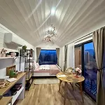 샬레 Garden House 마틴
