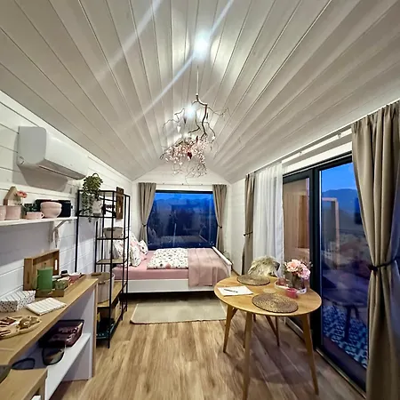 Alpesi faház Garden House Turócszentmárton