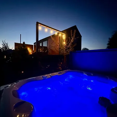 Σαλέ Garden House *